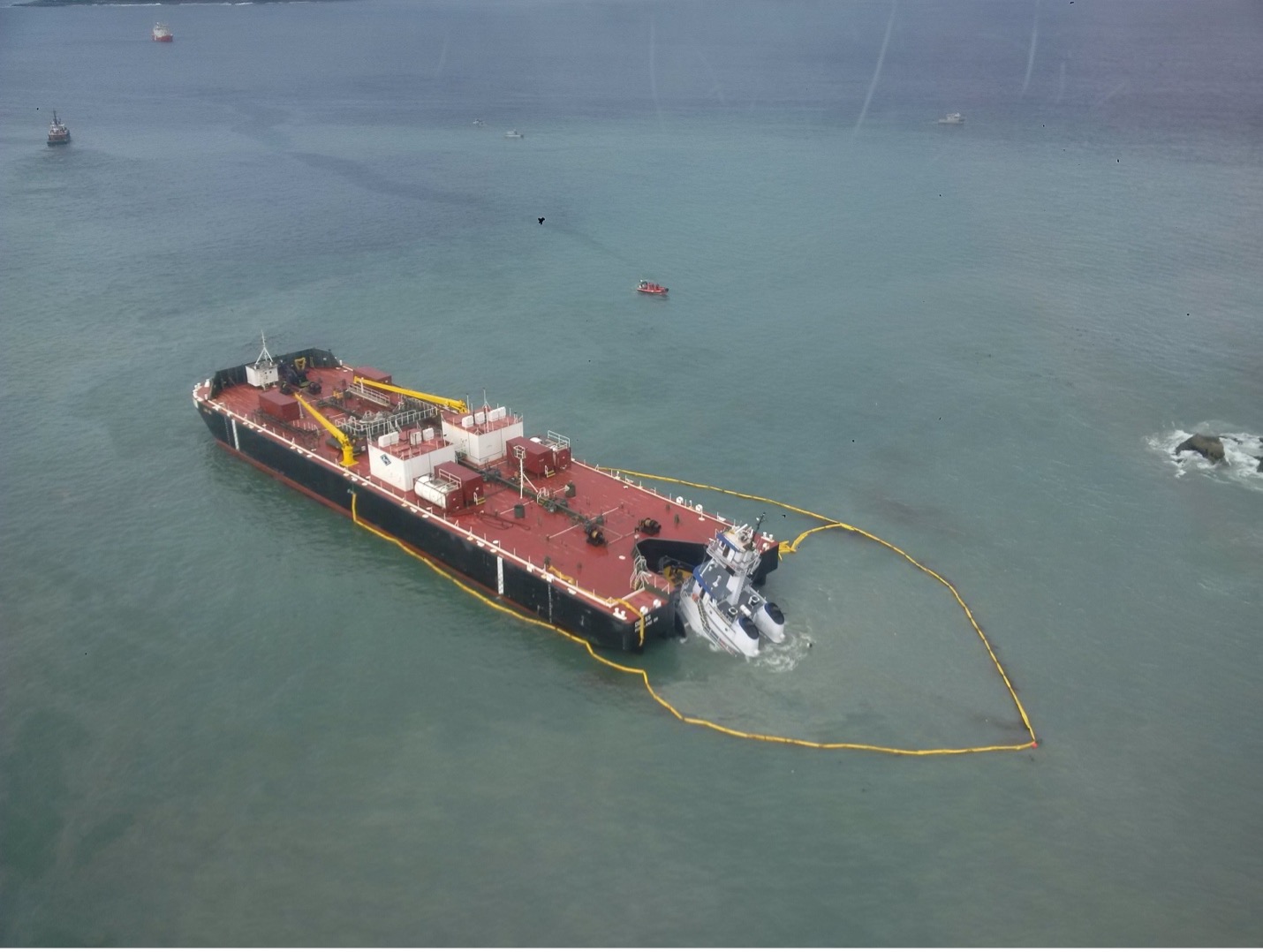 The Nathan E. Steward articulated tug during the oil spill response and salvage operations