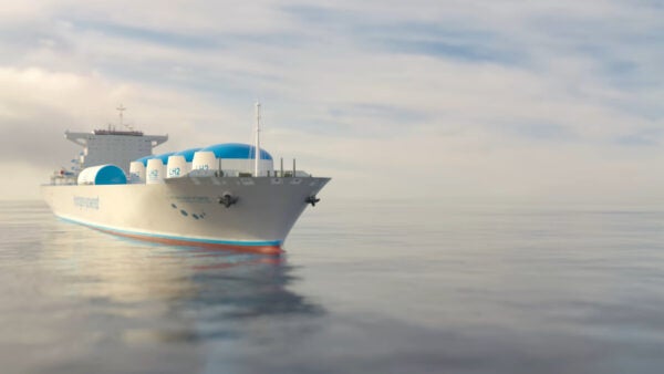 Marine tanker in the ocean relating to the use of hydrogen as a sustainable resource in marine shipping.